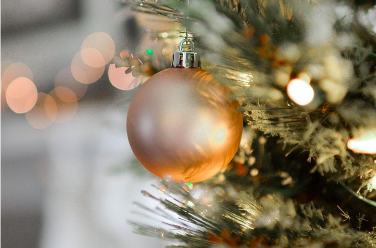 The Benefits of a Fake Christmas Tree: Why Christmas Green Can Be a Better Choice